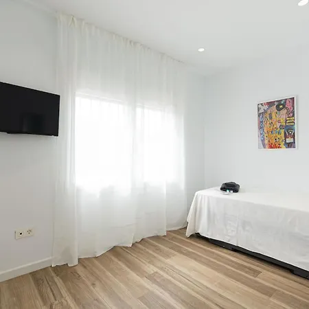 Solguest Hotel apartamentowy Estepona