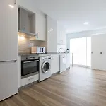 Aparthotel Solguest 4*